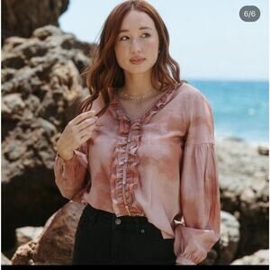 Me Jennie Garth Ruffle Neckline-Shell Pink Peasant Blouse Sz M Romantic Boho